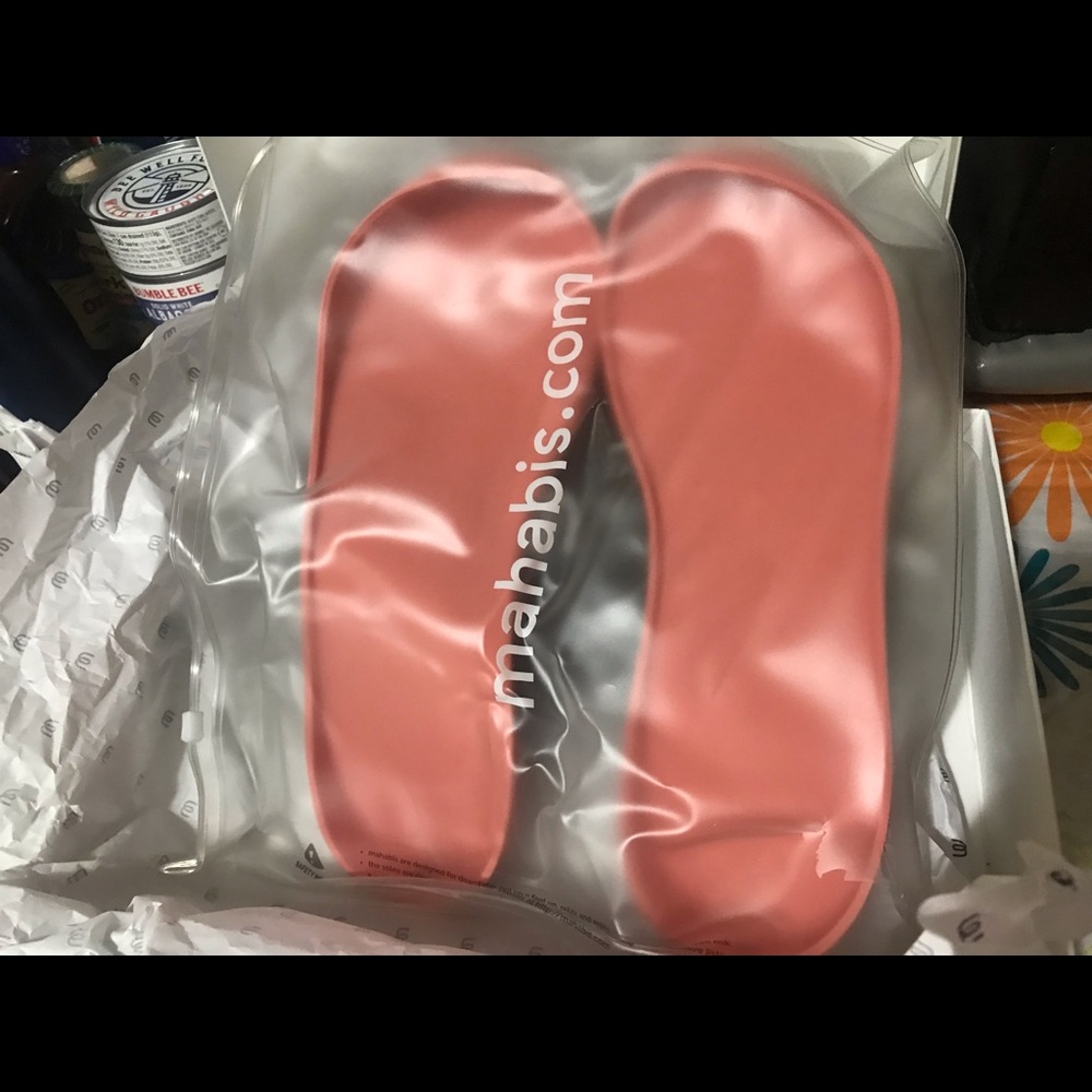 Slippers - Picture 5 of 10